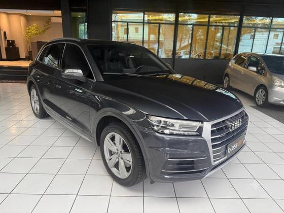 AUDI Q5 2.0 TFSI GASOLINA AMBIENTE S TRONIC AUDI Q5 2.0 TFSI GASOLINA AMBIENTE S TRONIC